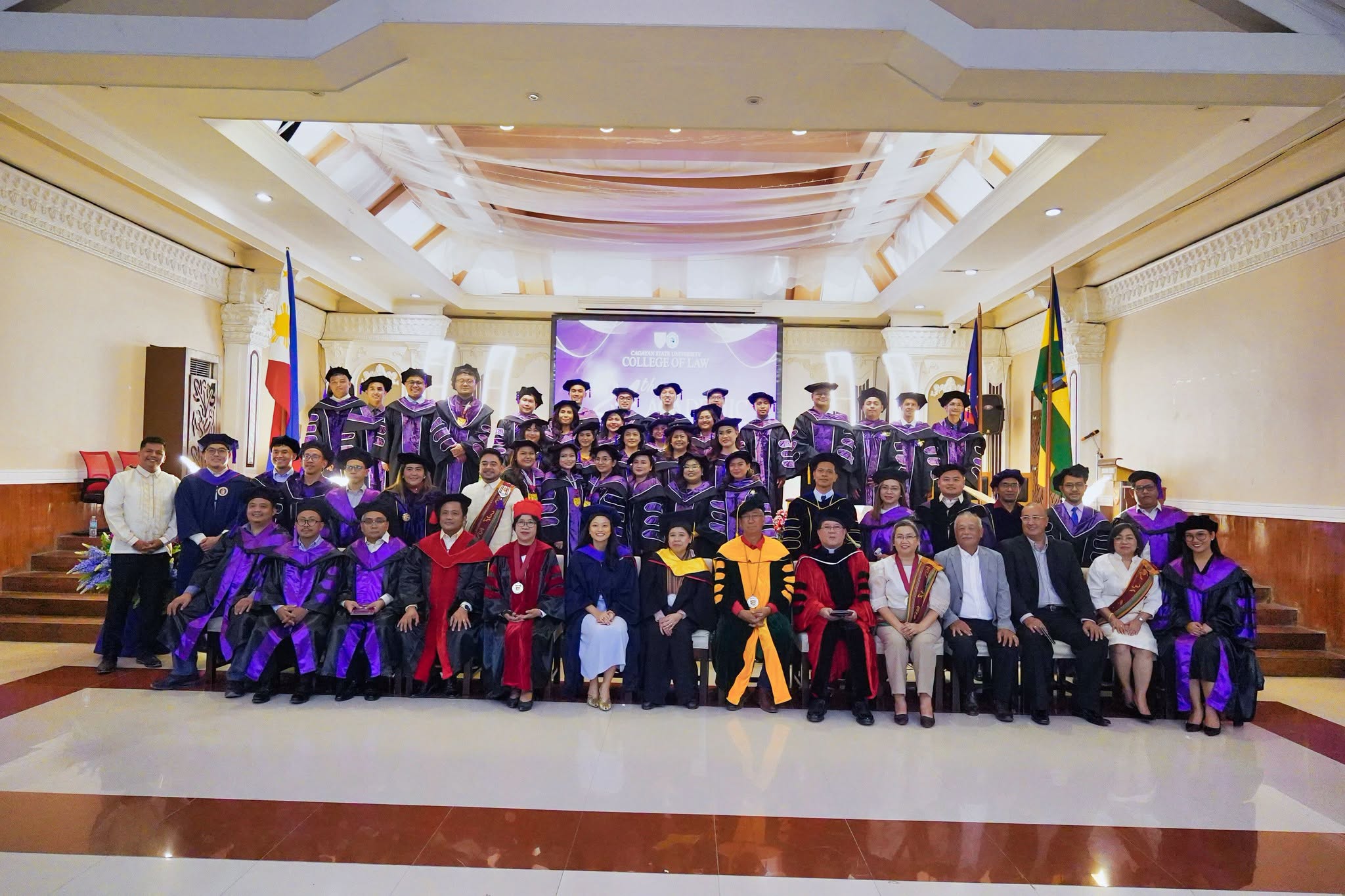 24TH-GRAD-COL-PHOTOSET photo 65